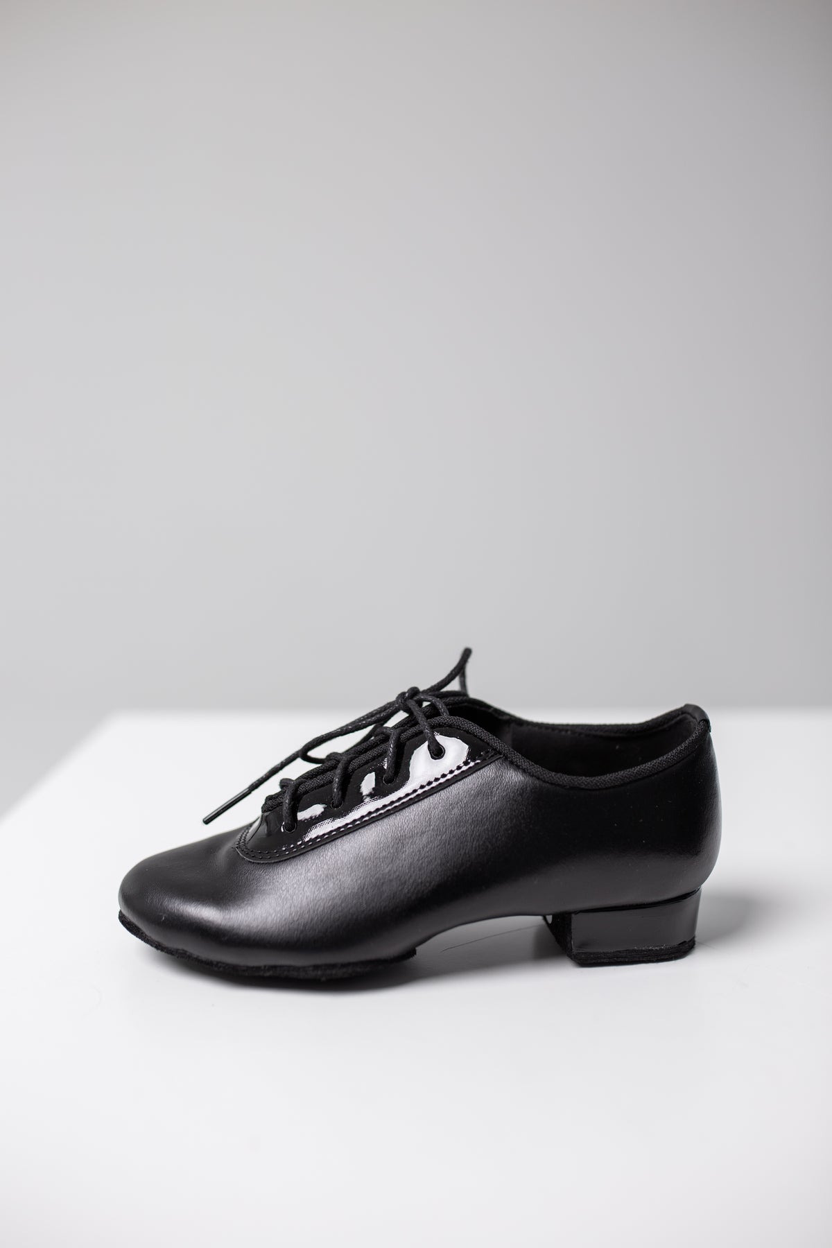 SVS Modern – Chłopięce buty taneczne uniwersalne ze skóry